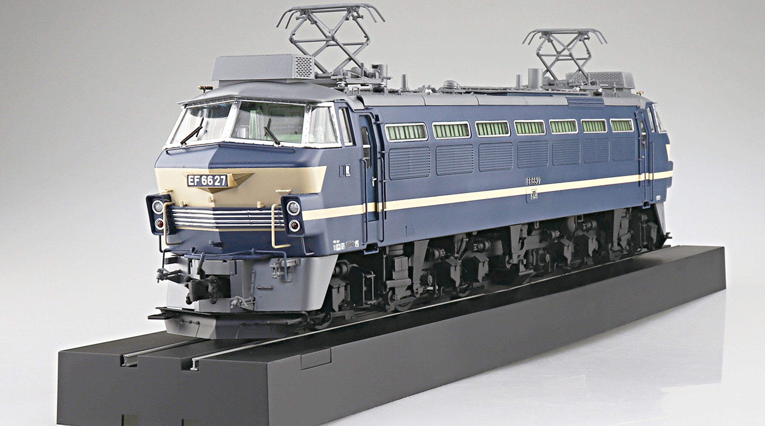 取引市場アオシマ 1/45 トレインミュージアムOJ EF66 44号機タイプ 旧貨物更新色 完成品 JR貨物 鉄道